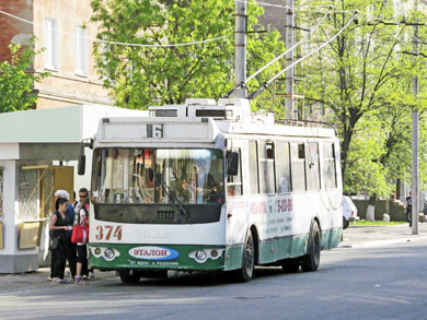 Самый новый троллейбус в Алчевске - Днипро Е187, 2008 г.в.