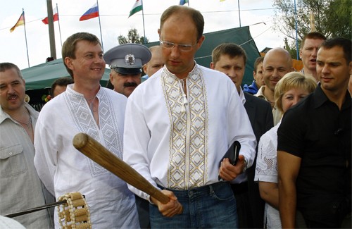 Арсений Яценюк на Сорочинской ярмарке