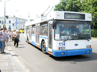Кільцевий тролейбус