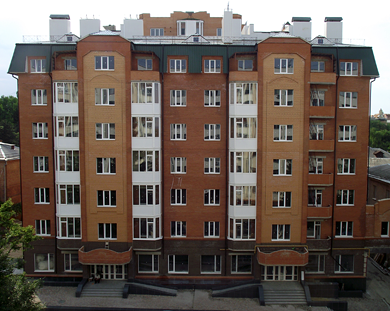Семиэтажный дом на Котляревского, 6 числится у местной власти как «неблагополучный»