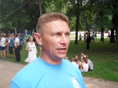 Валерий Пархоменко с удовольствием сам принял учасатие в забеге