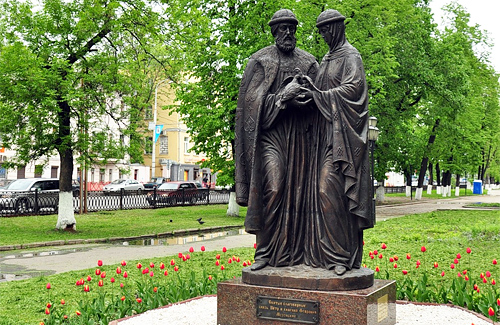 Пам’ятник Петру і Февронії у Ярославлі