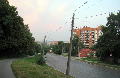 Аварийные столбы на улице Ленина в Полтаве