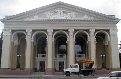 У Полтаві до Дня незалежності відкриють театр ім. Гоголя