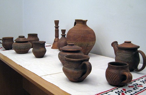 Виставка кераміки родини полтавців Тихонових