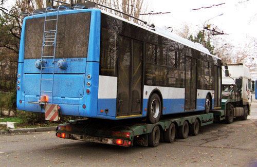 Транспортировка троллейбуса «Богдан» Т701.10
