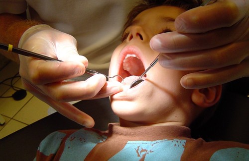 Полтавській малечі лікують зубки кращі стоматологи 