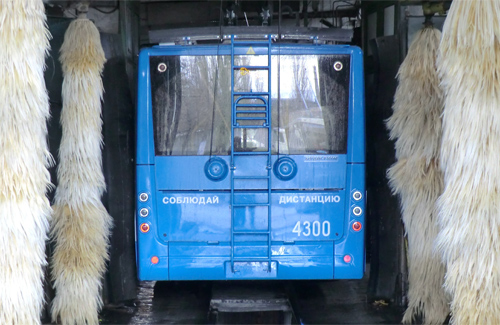 Мийка для тролейбусів