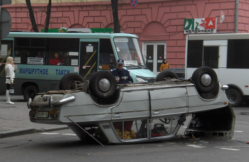 ДТП в Полтаве: «Жигули» оказались на крыше