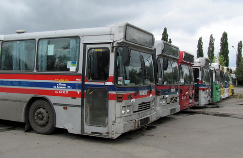 Перевізників з двома автобусами на маршрутах не буде