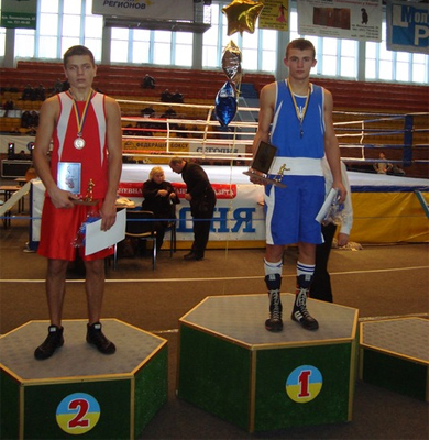 Серед школярів Полтави є кращий боксер України та кращі легкоатлети області