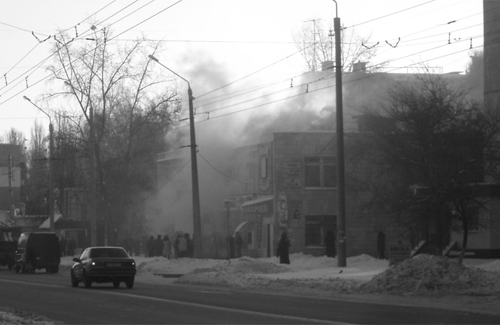 Пожар в здании на ул. Калинина, 13