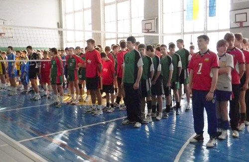 У Полтаві стартував міжнародний турнір з волейболу імені Кузнєцова