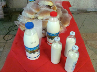 Семнадцать пар полтавских студентов обвенчались под булочку и молоко
