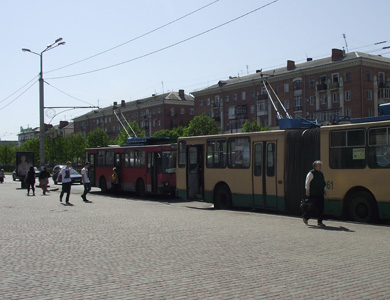 Lanos паралізував рух полтавських тролейбусів на годину