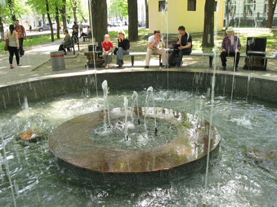 фонтан в Студенческом парке