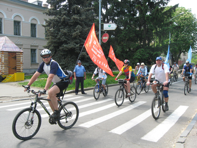 Полтавські велосипедисти відвідають місце першого залпу «Катюші»
