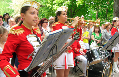 Переможці марш-параду духових оркестрів в Полтаві отримали цінні призи