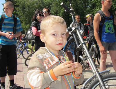 Полтавські діти змагались на «Гномах» та двоколісних велосипедах