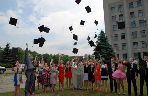Цьогорічні випускники Полтавського техуніверситету