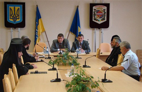 Руководители области встретились с представителями религиозных организаций