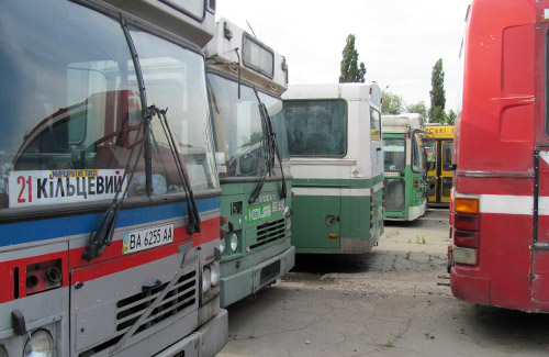 Автобусы СП «УМАК» стали музеем под открытым небом