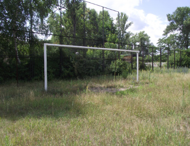 Футбольний майданчик на околиці Полтави