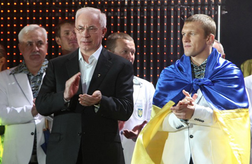 Микола Азаров провів національну збірну на Олімпіаду в Лондоні 