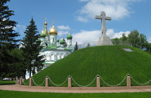 Братская могила русских воинов