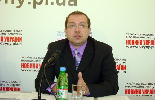 Андрій Каркач — начальник управління праці та соціального захисту населення Ленінського району