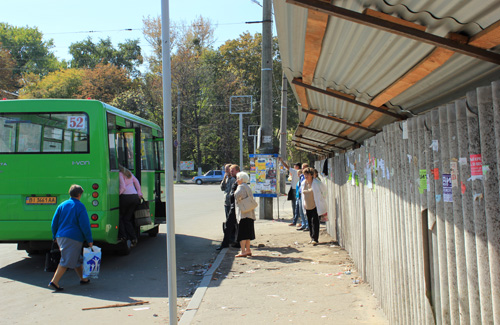 Полтавські маршрутки і автобуси ігнорують рішення міськради