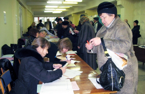 Дільнична виборча комісія під час виборів