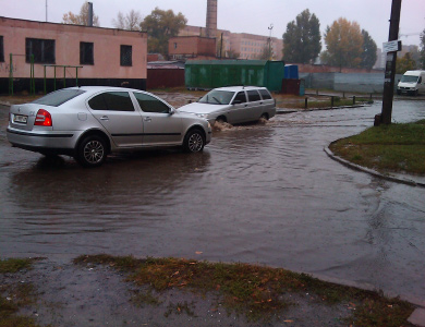 У Полтаві затопило вулиці