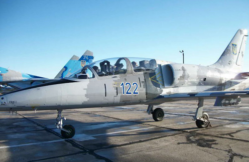 Миргородським військовим авіаторам на Новий рік подарували літаки