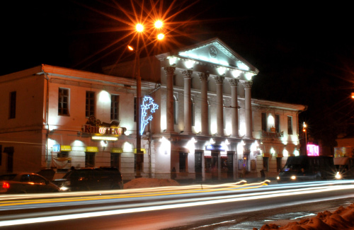 Будівля кінотеатру імені І.П. Котляревського в Полтаві