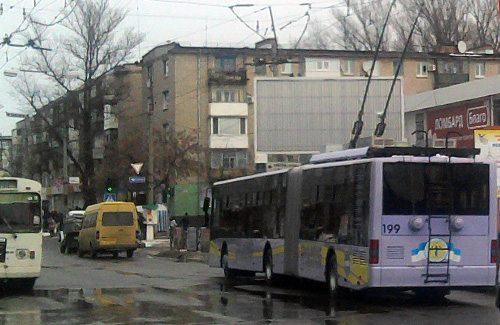 У Кременчуці обкатують нові тролейбуси