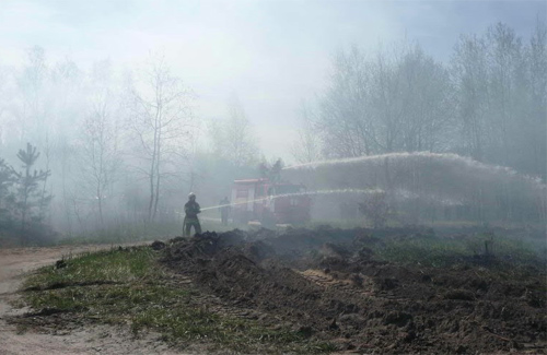 Військові вогнеборці тренувалися гасити на Полтавщині пожежі