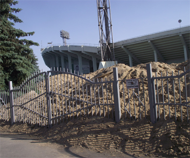 В Полтаве ремонтируют стадион «Ворскла»
