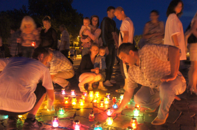 Акція «Запали свічку пам’яті» в Полтаві