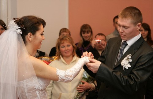 Весілля на День закоханих у центральному РАЦСі Полтави