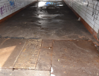 Підземний перехід навпроти заводу «Лтава»