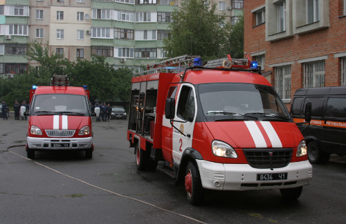 Полтавські рятувальники провели навчання у школі