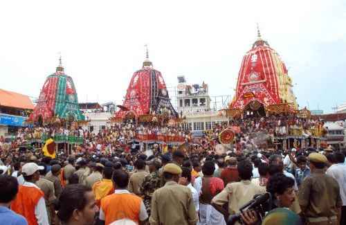 Святкування «Ратха-ятри» у Індії