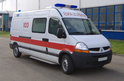 Автомобіль швидкої медичної допомоги на базі «Renault Master L2H2»