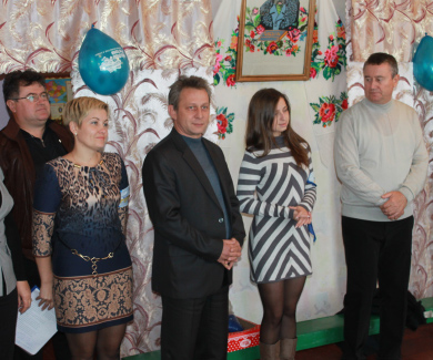 «Молоді регіони » Семенівки спільно з владою організували свято для ДНЗ «Сонечко»