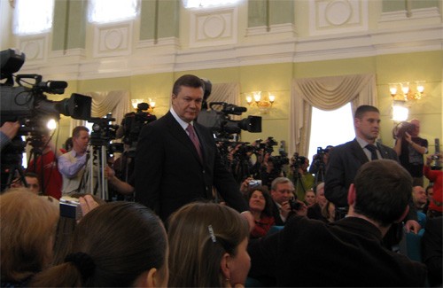 Виктор Янукович на пресс-конференции для региональных СМИ