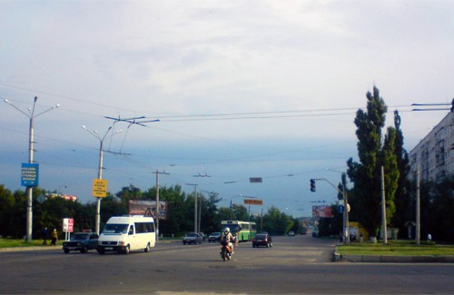 Улица Великотырновская в Полтаве
