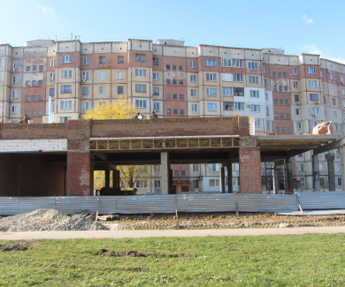 Стройка на пересечении улицы Ленина и проспекта Мира