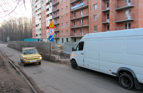 Стройка по улице Курчатова