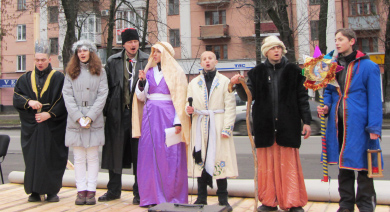 Представники національної скаутської організації «Пласт» на чолі з Євгеном Янкевичем